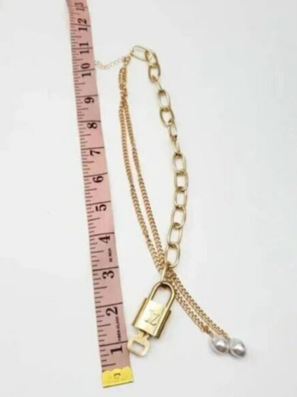 Authentic Louis Vuitton Gold Lock with Unbranded Stainless Real FreshPearl Chain - Picture 5 of 7